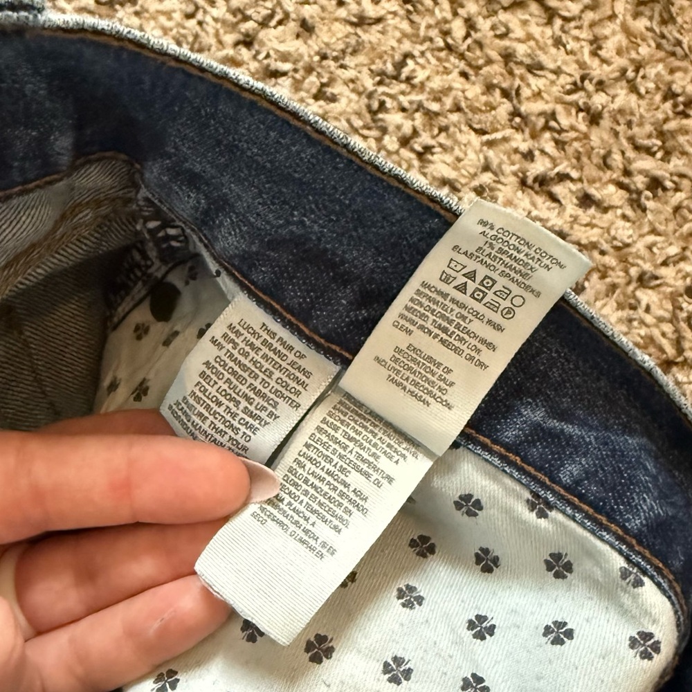 Lucky Brand 121 Slim Straight Denim Jeans Distressed Detail Men’s Size 36/32 - Picture 9 of 12